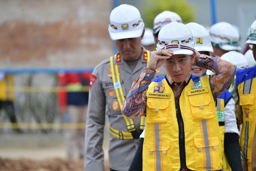 Wapres Gibran Rakabuming Tinjau Proyek Tol Serang - Panimbang Seksi 2 - Tangsel Pos