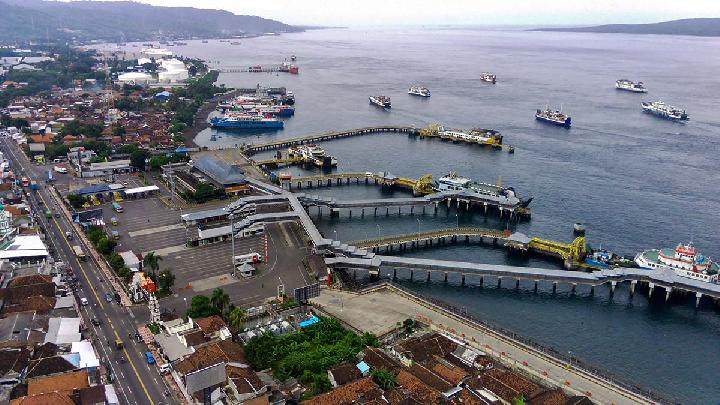 Cuaca Buruk Sempat Ganggu Penyeberangan, Lalu Lintas di Gilimanuk Tetap Terkendali