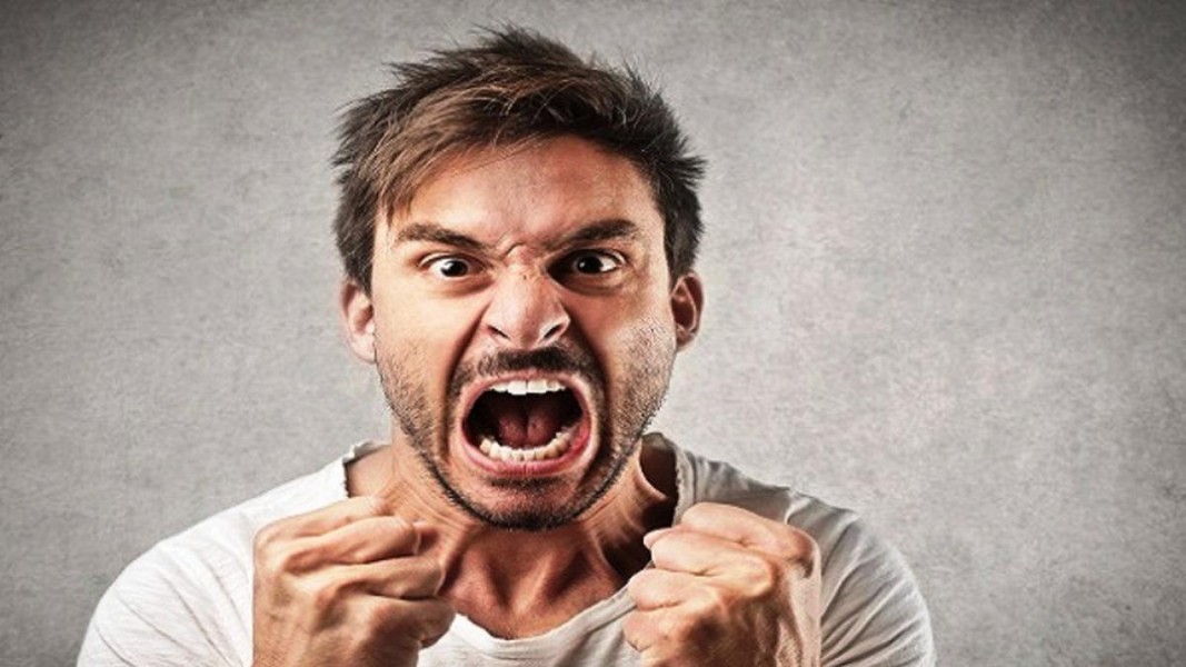 Keyboard Warrior di Kolom Komentar: Fenomena Digital yang Semakin Merebak