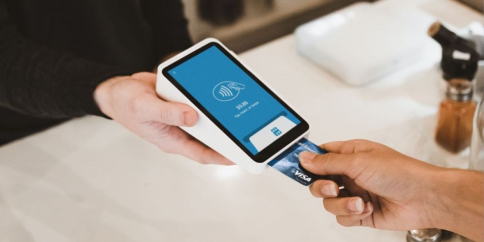 Mengenal Alat Pembayaran Non Tunai, dari Kartu, E-Money, sampai QRIS