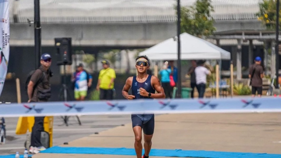 Yaqin dan Pratiwi Tambah Dua Emas Triathlon bagi Indonesia di SEA Games 2025