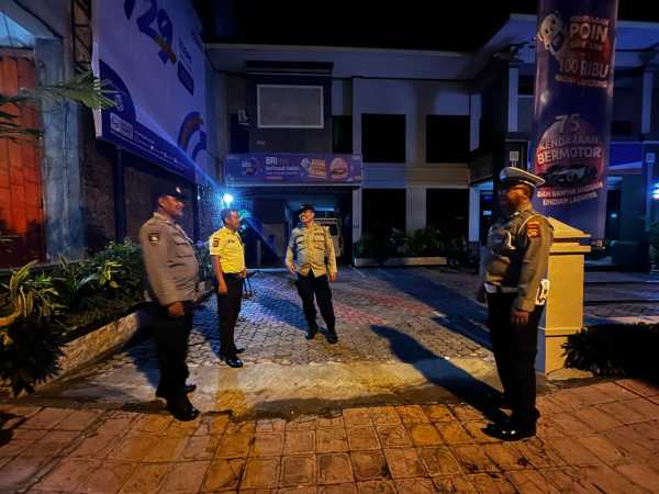 Polisi Intensifkan Blue Light Patrol untuk Ciptakan Keamanan di Bank BRI Unit Pasar Amlapura
