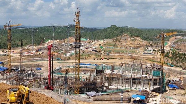 PT. Hutama Karya Kebut Proyek Pembangunan dan Pemeliharaan Infrastruktur di Sukamulya dan Rancasari