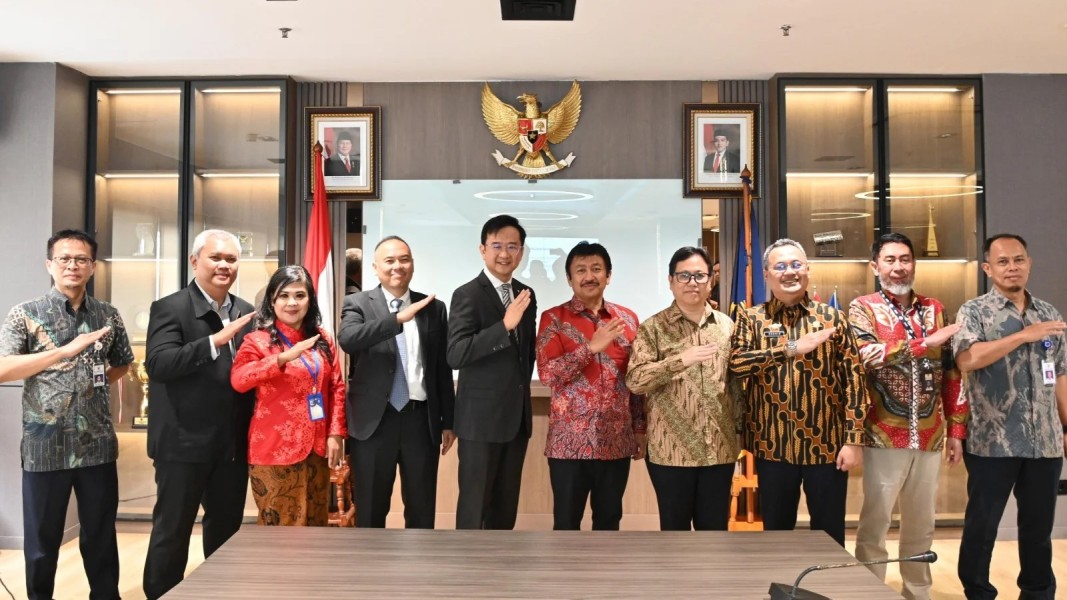 Kolaborasi Strategis Kemenhub dan IATA Tingkatkan Keselamatan Penerbangan Nasional