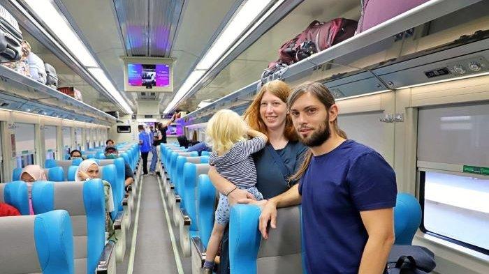 Wisatawan Asing Pilih Kereta Api di Jalur Utara Jateng