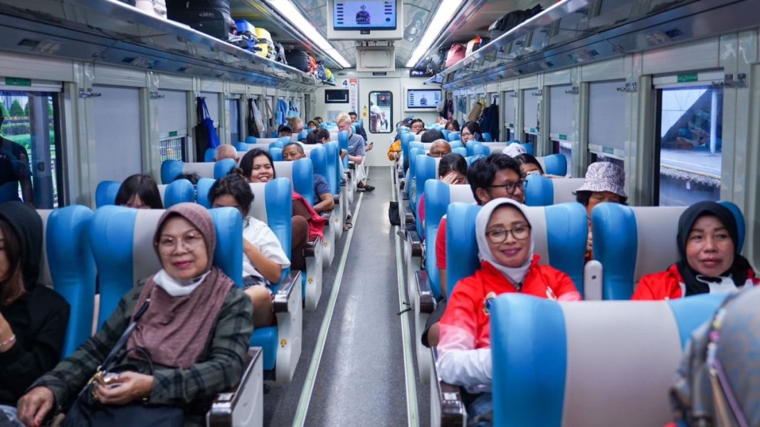 Kereta Api Dukung Wisata Nasional