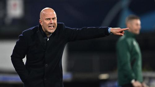 Tekanan Memuncak, Arne Slot Harus Buktikan Diri di Liverpool