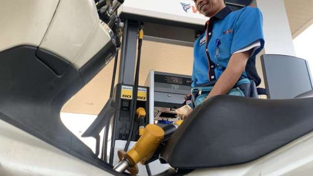 Harga BBM Turun di SPBU Pertamina dan Swasta Awal Juni 2025: Dampak Pelemahan Dolar AS dan Optimisme Ekonomi Global