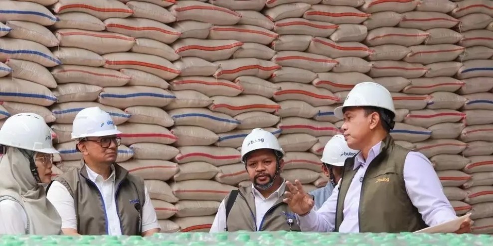 Stok Beras Dan Minyak Goreng Aman Warga Diimbau Tenang