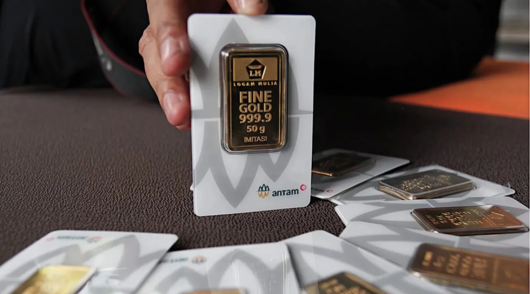 Harga Emas Antam Tembus Rekor Baru di Pegadaian 15 Oktober 2025
