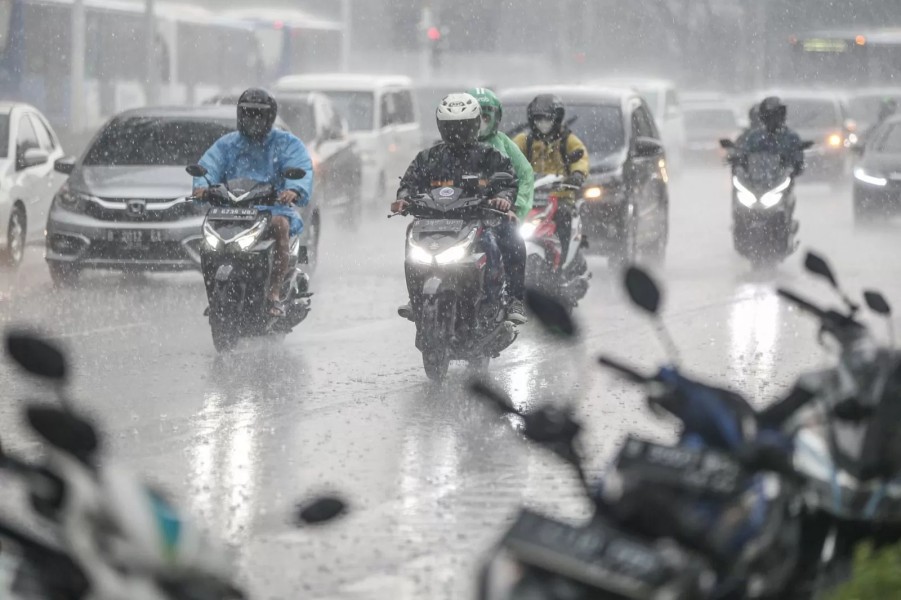 BMKG: Waspada Cuaca Ekstrem di Kalbar Awal September