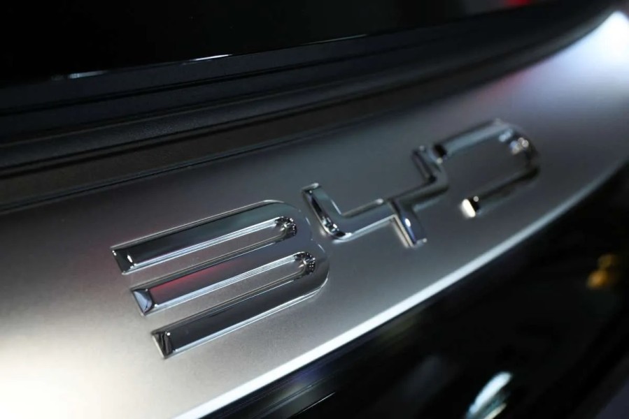 BYD Recall 115 Ribu Mobil di China, Indonesia Aman