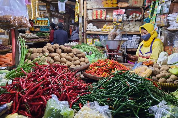 Harga Sembako di Riau Menjelang Ramadhan Tetap Stabil, Upaya Berkelanjutan oleh Pemerintah dan Aparat