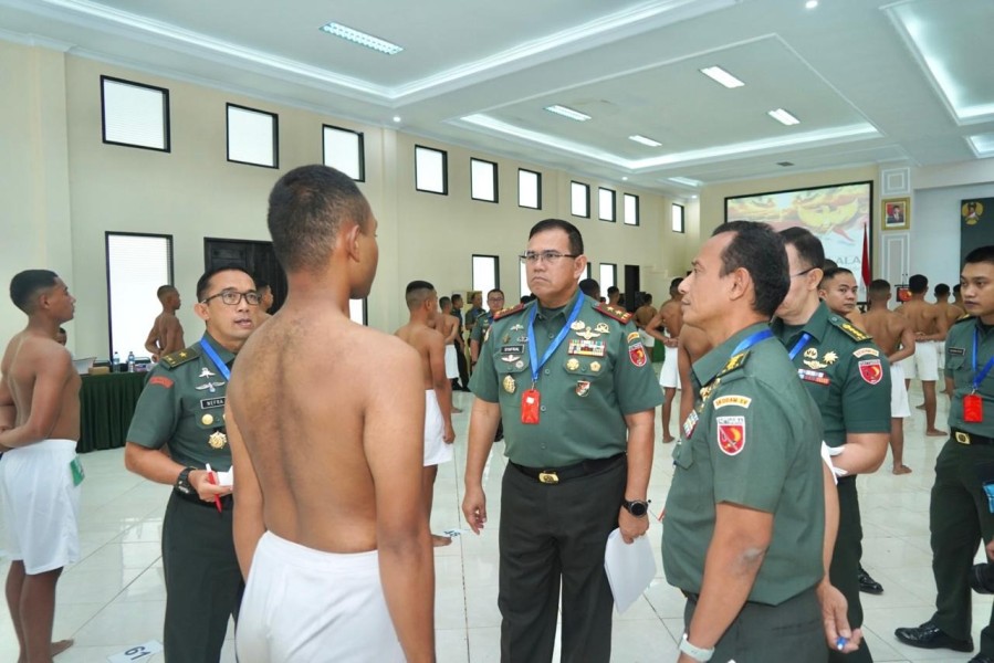 Sidang Parade Caba TNI AD Ambon: Komitmen Rekrutmen Tanpa Pungli