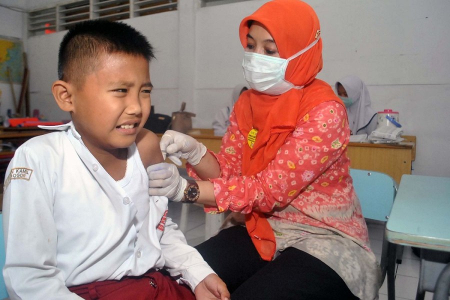 Imunisasi Lengkap, Investasi Seumur Hidup untuk Kesehatan Anak: Jawa Barat Catatkan Capaian di Atas Rata-Rata Nasional
