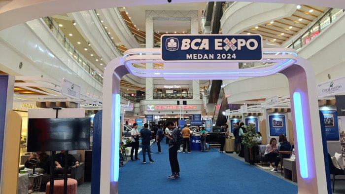 Antusiasme Pengunjung Meriahkan BCA Singapore Airlines Travel Fair 2025 di Mall Centre Point Medan