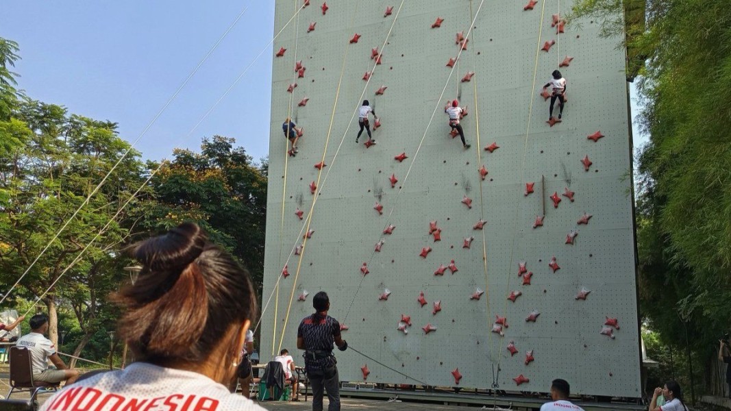Talenta Panjat Tebing Probolinggo Resmi Perkuat Timnas Indonesia Menuju SEA Games 2025