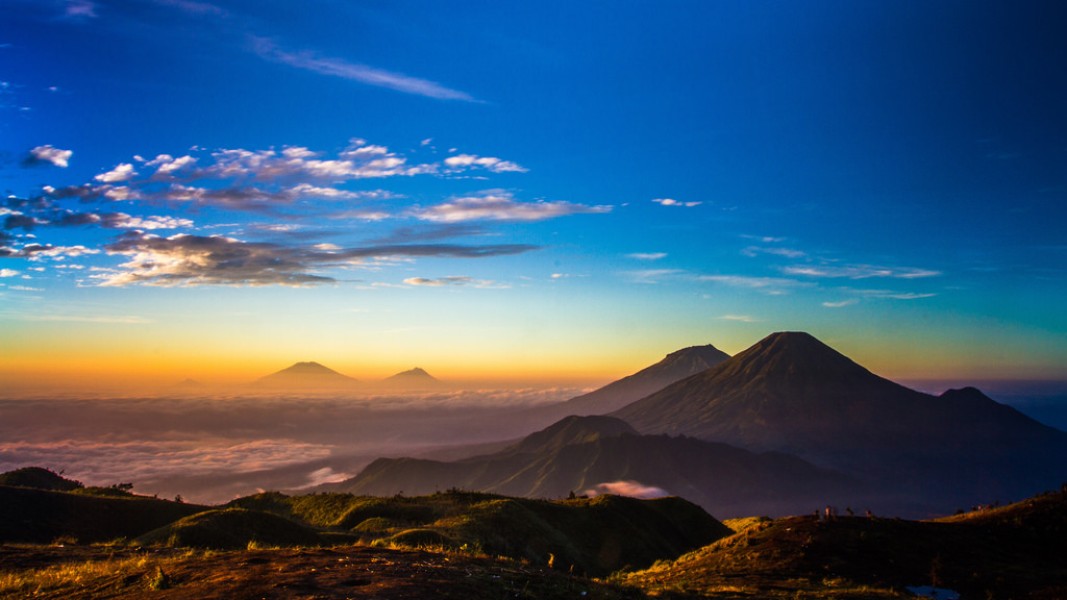 Dieng: Negeri di Atas Awan dengan Pesona Lengkap
