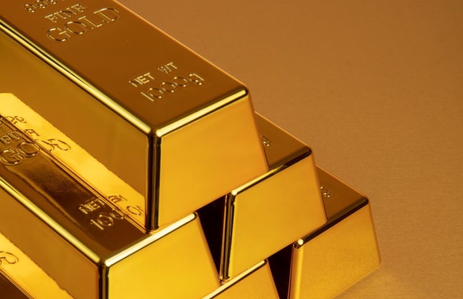 Tren Ekonomi Terpopuler Melambungnya Harga Emas Hingga Perombakan Besar Ditjen Pajak