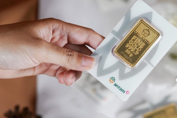 Harga Emas Hari Ini 15 Juni 2025: Antam Hampir Tembus Rp4 Juta, Investor Berpotensi Panen Cuan