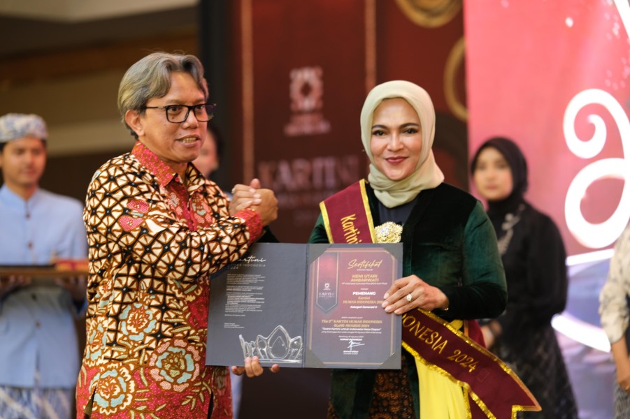 PLN Icon Plus Raih Penghargaan Kartini Humas Indonesia, Buktikan Kualitas