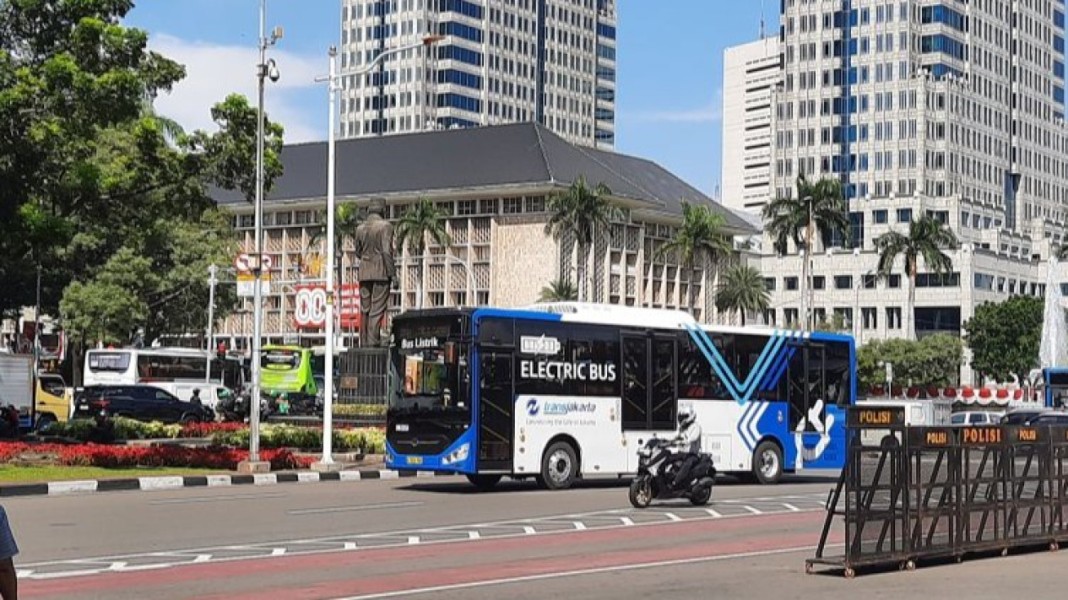 HUT TNI 80, Tarif Transportasi Publik Jakarta Cuma Rp80