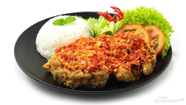 8 Rekomendasi Tempat Makan Ayam Geprek Enak di Jakarta