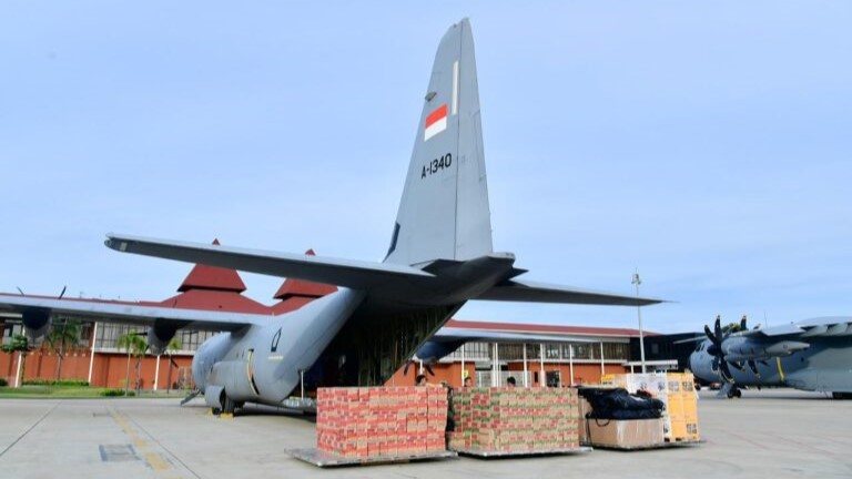 Presiden Prabowo Instruksikan Pengiriman Bantuan Cepat untuk Korban Banjir Sumatera