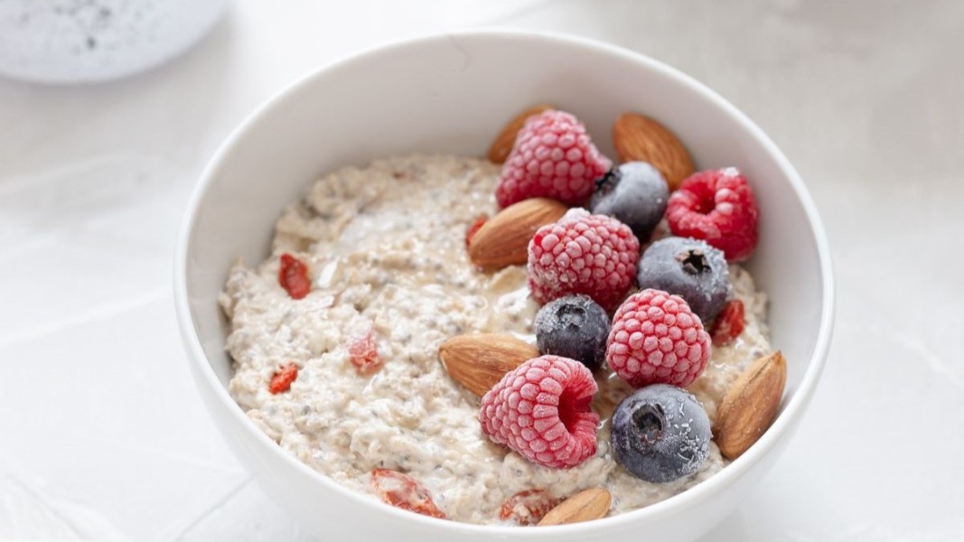 Cara Singkat Diet Oatmeal Bisa Membantu Menurunkan Kolesterol Pada Tubuh