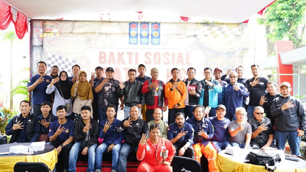 Karyawan Pertamina Cilacap Bagikan Ratusan Sembako, Wujud Kepedulian untuk Masyarakat