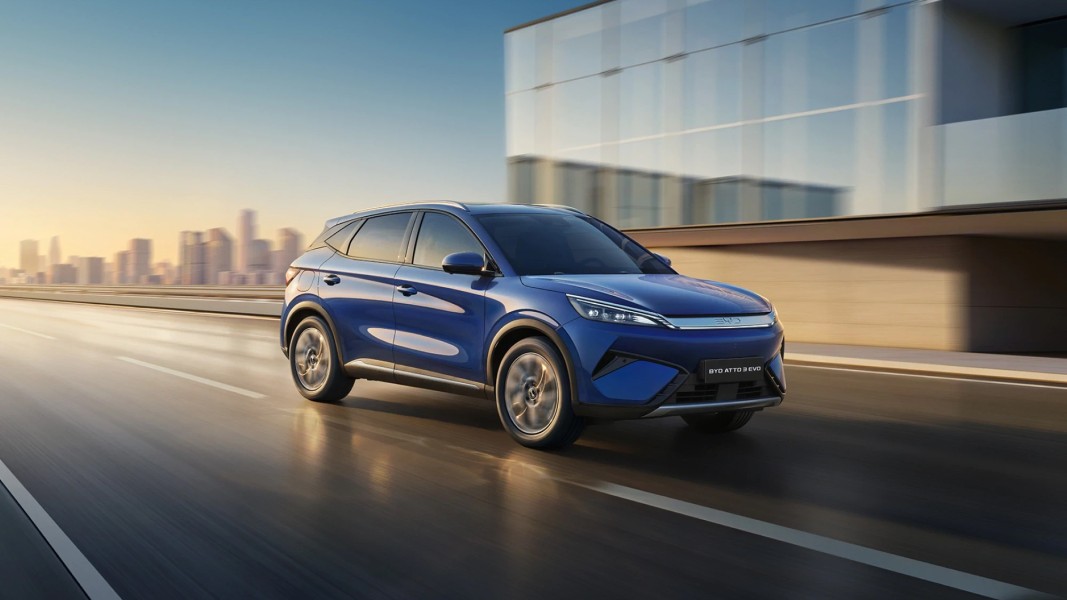 Mengenal BYD Atto 3 Evo: Versi AWD Canggih Arsitektur 800 Volt
