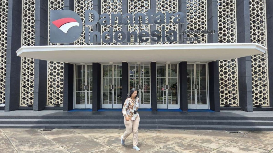Danantara Buka Peluang Investasi Proyek Ekosistem Baterai EV Karawang