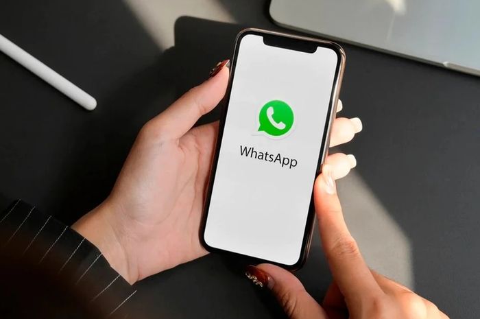 WhatsApp Hadirkan AI Baru untuk Mempercantik Pesan Pengguna