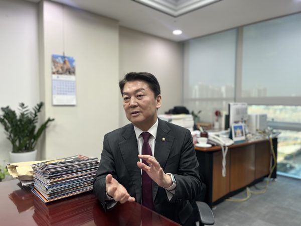 Ahn Cheol-soo Nyatakan Siap Bertarung di Pilpres Korea Selatan, Janjikan Reformasi Konstitusi