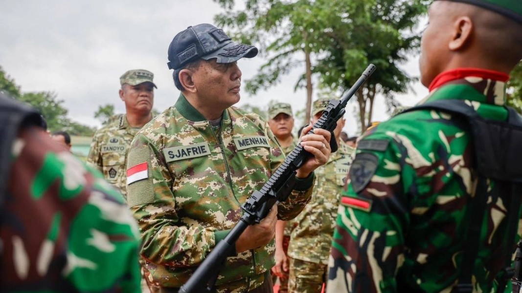 Menhan Pastikan Prajurit TNI di Perbatasan NTT Siap Menjaga Keamanan Nasional