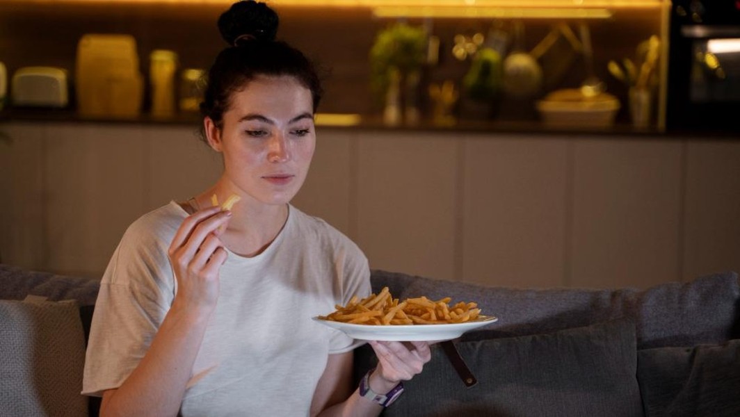 Waspadai! Begini Cara Makanan Tinggi Lemak Diam-Diam Merusak Kesehatan Otakmu