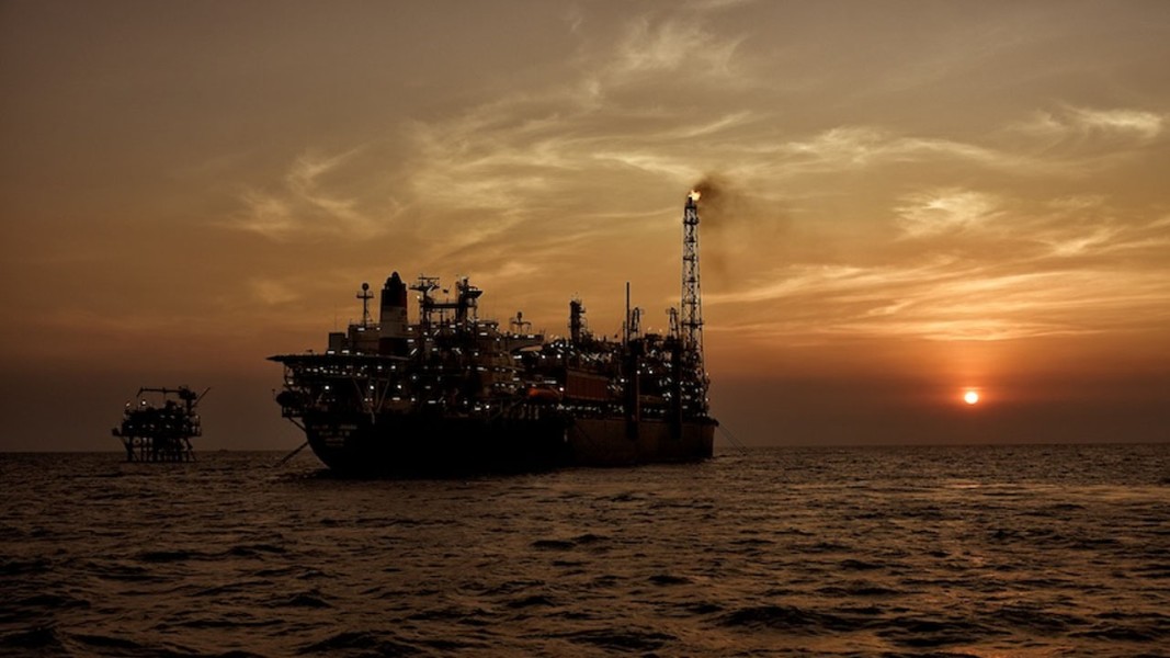 Minyak Indonesia Desember 2025 Turun ke 61,10 Dolar AS akibat tekanan global