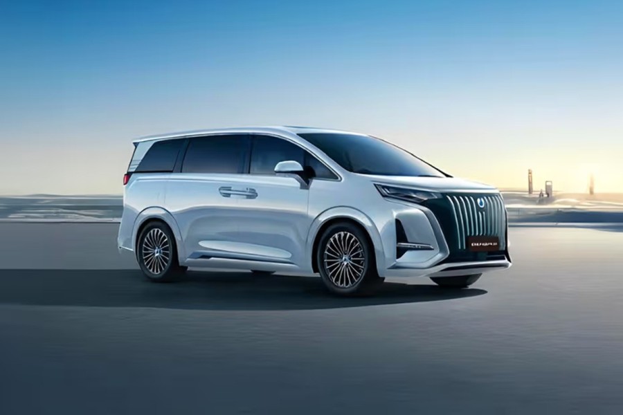 BYD Denza D9 Tantang Dominasi Alphard di Segmen MPV Premium, Ini Alasan di Baliknya