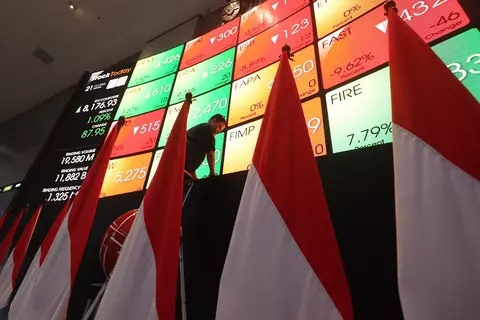 IHSG Melemah Jumat Ini, 5 Saham Pilihan Malah Melonjak Tajam