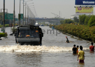 Tol Sedyatmo Tergenang: Jasa Marga Maksimalkan Operasi Pompa Air untuk Atasi Banjir