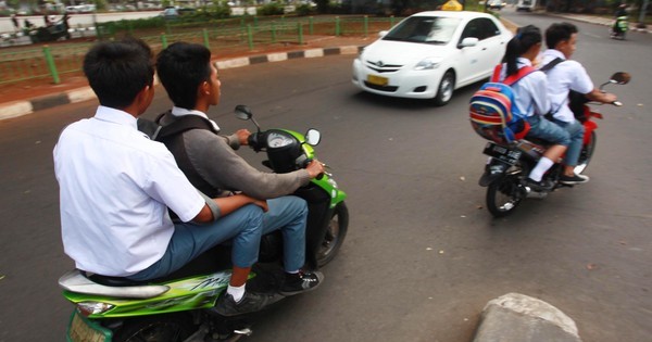 Dukung Larangan Motor ke Sekolah, Pentingnya Peningkatan Transportasi Publik untuk Akses yang Lebih Baik