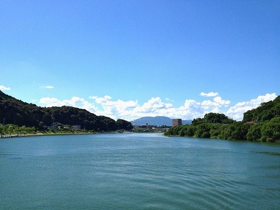 5 Danau Terbesar di Jepang dengan Pemandangan Spektakuler