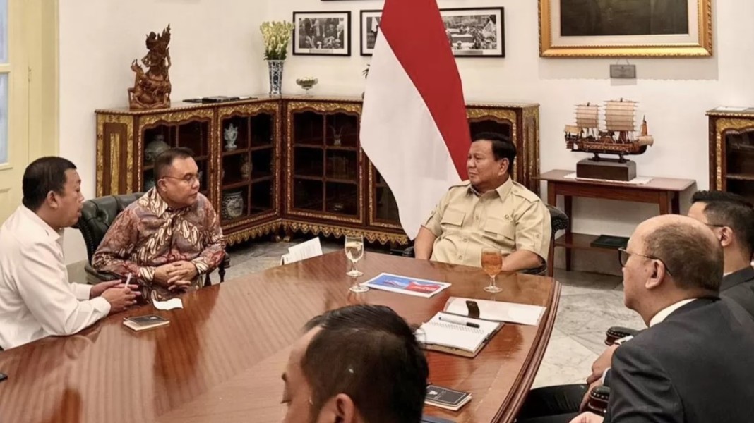 Presiden Prabowo Gelar Rapat Strategis Bahas Stabilitas Politik dan Ekonomi Nasional