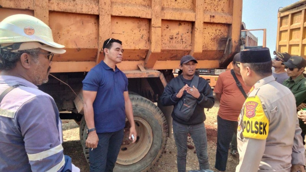 Truk Proyek Tol Patimban Subang Diprotes: Bikin Sesak Napas, Tembok Rumah Retak - Pikiran Rakyat