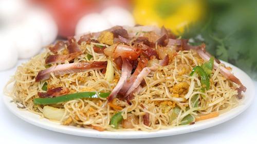 Resep Bihun Goreng Restoran Gurih Lembut Tidak Menggumpal Sempurna