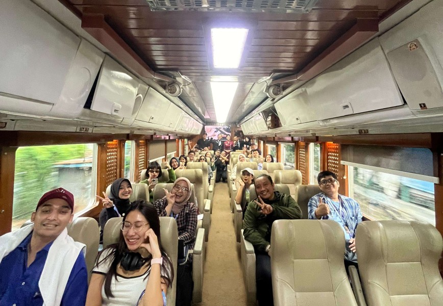 Jalur Kereta Api Daop 2 Bandung Diusung Jadi Destinasi Wisata Alam