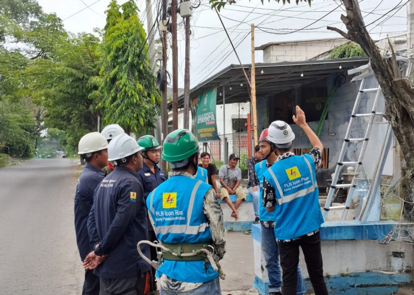 Kolaborasi PLN Icon Plus dan Diskominfo Kabupaten Blitar Wujudkan Penataan Infrastruktur Telekomunikasi yang Tertib dan Aman