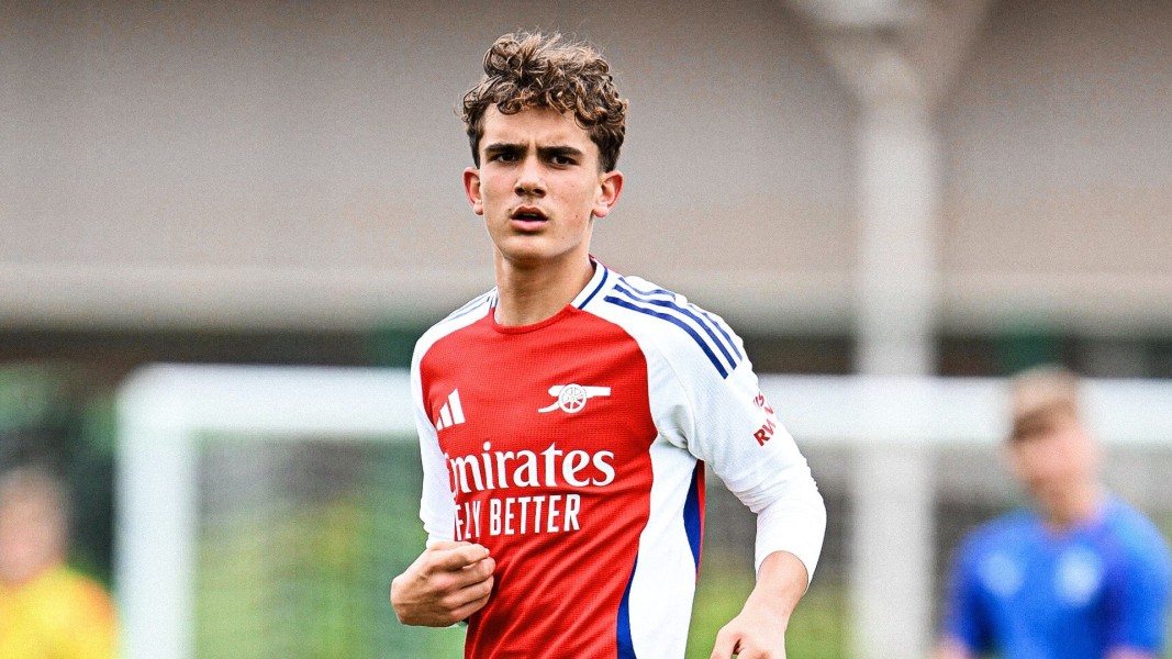Dowman Bersinar di Latihan Pramusim Arsenal