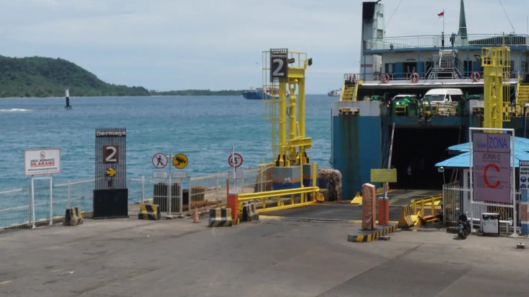 Cuaca Selat Sunda Stabil, Aktivitas Penyeberangan Antarwilayah Tetap Berjalan Lancar