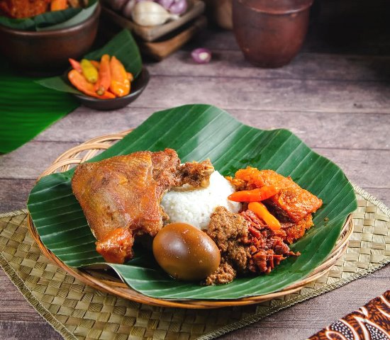 5 Pilihan Gudeg Favorit Dekat Malioboro Jogja untuk Sarapan Enak dan Harga Terjangkau